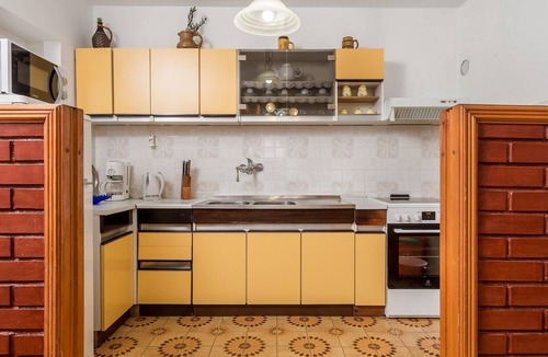 Sveti Juraj Apartment | Stunning apartment in Sveti Juraj with WiFi