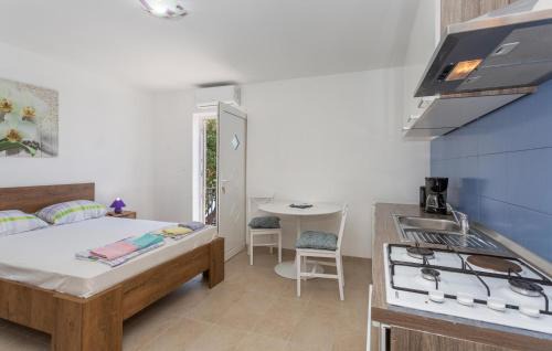 Stara Baska Apartment | Stunning Apartment In Stara Baska
