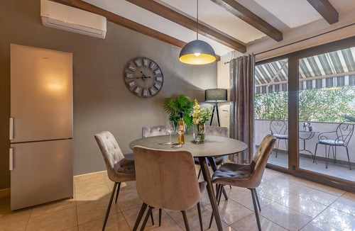 Sveta Nedelja Apartment | Stunning apartment in Labin with WiFi