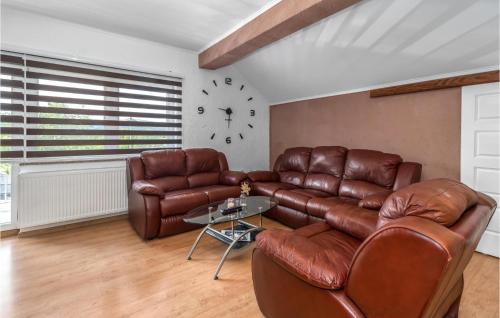 Otocac Apartment | Stunning Apartment In Otocac With Wifi