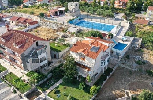 Kamen Apartment | Stunning Apartment In Split