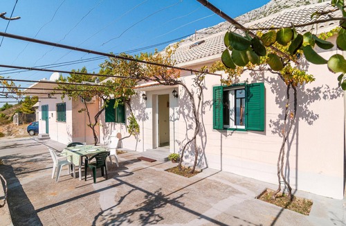 Stanici House | Stunning home in Lokva Rogoznica