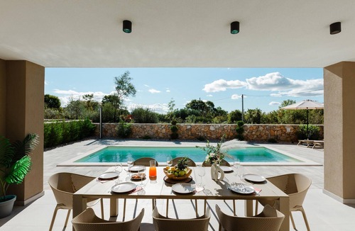Kras House | Stunning home in Dobrinj