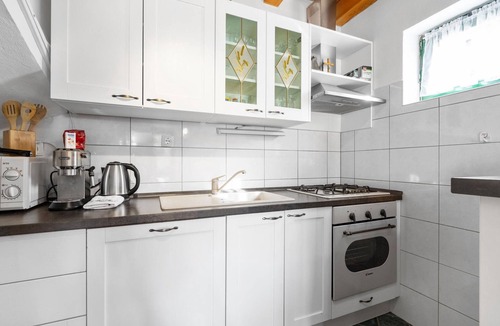 Bristane House | Stunning home in Drinovci with sauna