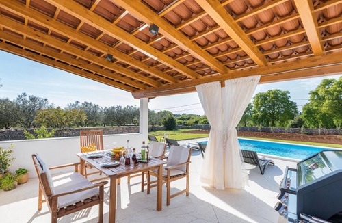 Galizana House | Stunning home in Galizana