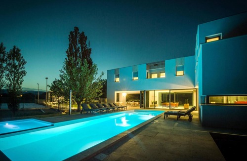 Donji Prolozac House | Stunning home in Donji Prolozac with sauna