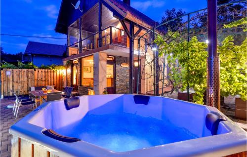 Sveti Ivan Zelina House | Stunning Home In Sveti Ivan Zelina With Sauna