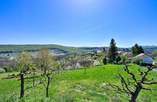 Gornji Kneginec House | Stunning home in Kneginec with sauna