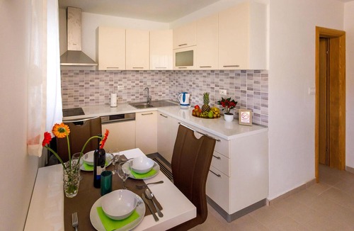 Cove Parja House | Stunning home in Knin