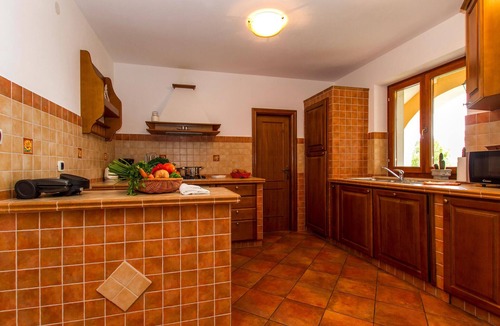 Stanisovi House | Stunning home in Koromacno with swimming pool