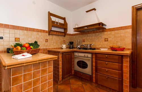 Stanisovi House | Stunning home in Koromacno with swimming pool
