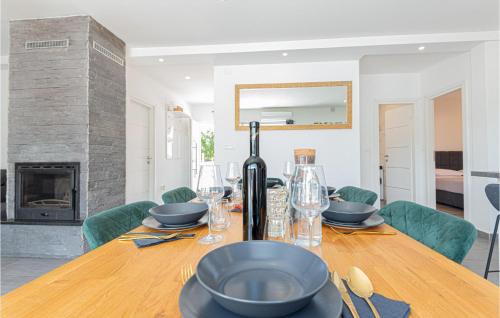 Primosten House | Stunning Home In Krusevo