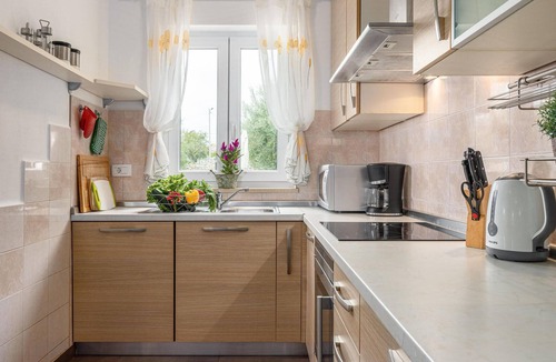 Kunj House | Stunning home in Kunj
