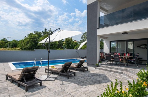 Strmac House | Stunning home in Labin