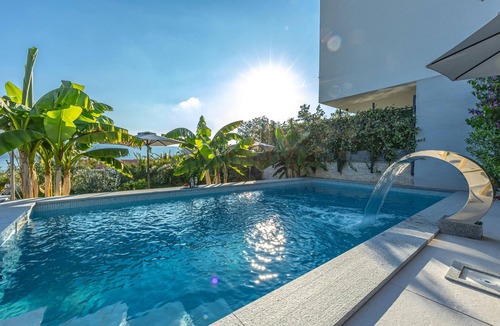 Skrbcici House | Stunning home in Pinezici with private swimming pool, can be inside or outside