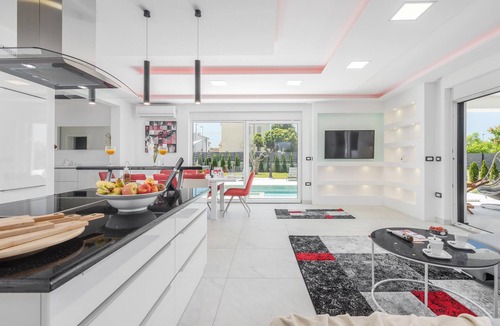 Mali Maj House | Stunning home in Porec