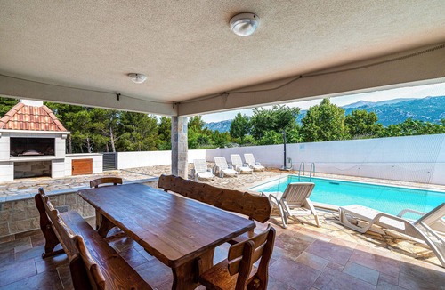 Rovanjska House | Stunning home in Rovanjska