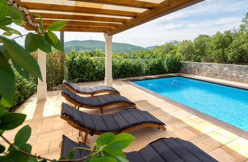 Trilj House | Stunning home in Trilj