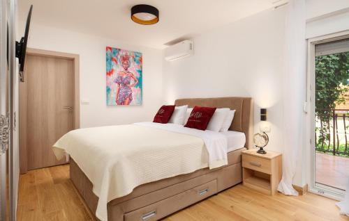 Mastrinka House | Stunning Home In Trogir