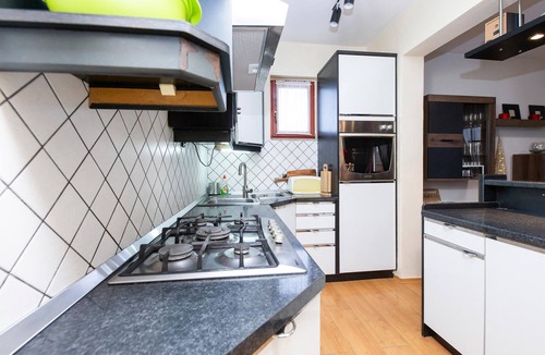 Kaptol House | Stunning home in Velika