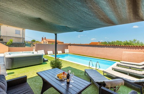 Vodnjan House | Stunning home in Vodnjan