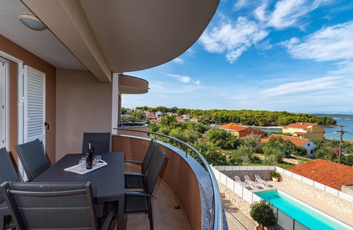 Zdrelac House | Stunning home in Zdrelac