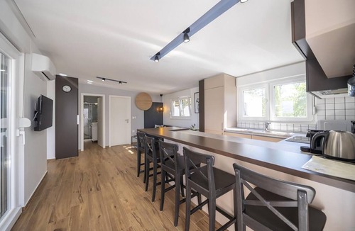 Brisevo House | Stunning home in Zerava