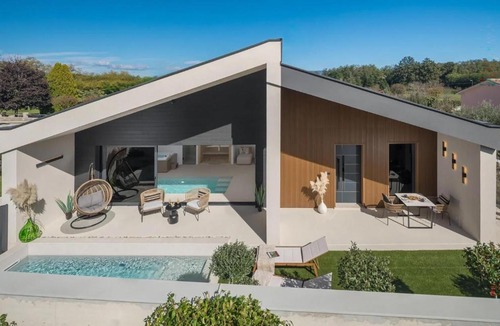 Zupanici House | Stunning Home In Zupanici With Sauna