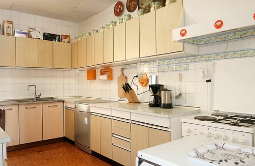 Mali Losinj House | Stunning private villa for 13 people with WIFI, A/C, TV, terrace and pets allowed