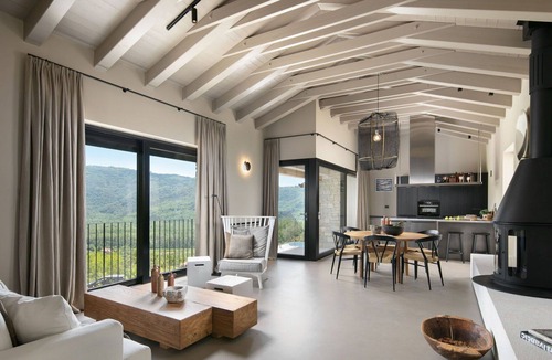 Sveti Bartol Villa | Stunning private villa for 6 people with A/C, private pool, WIFI, TV, terrace and panoramic view