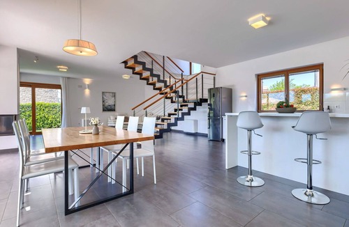 Sveti Petar u Sumi Villa | Stunning private villa for 6 guests with WIFI, private pool, A/C, TV, terrace and pets allowed