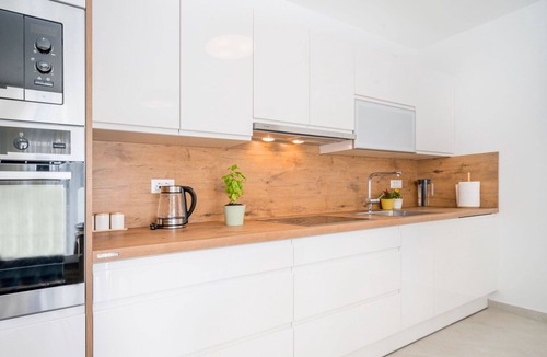 Kringa House | Stunning private villa for 8 guests with A/C, WIFI, private pool, TV and terrace