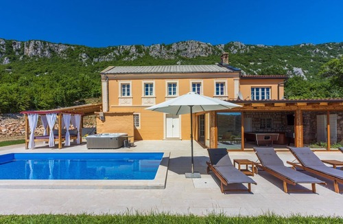 Bribir House | Stunning villa with whirlpool, sea view, billiards, ping-pong, private pool, barbecue