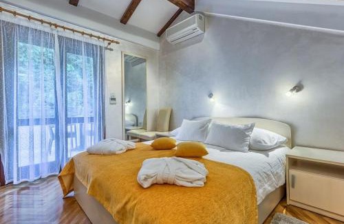 Babin Kuk House | Stylish Villa Renn with Private pool