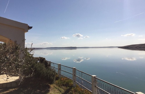 Miskovici House | SUMMER RESIDENCE DIRECTLY AT THE SEA