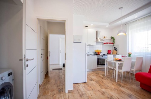 Skatari Apartment | Sun And Fun, Pula, Croatia