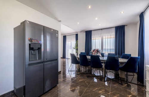 Kastel Stari Villa | Sun Castle holiday house Babic