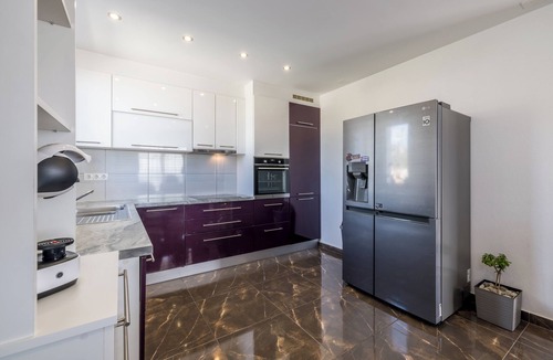 Kastel Stari Villa | Sun Castle holiday house Babic
