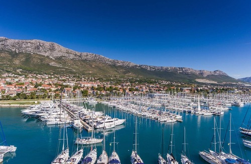 Kastel Gomilica Boat Rental | Sun-Kissed Sailing Adventure in Split, Croatia