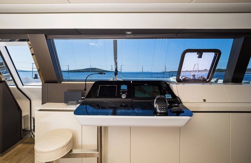 Kastel Gomilica Boat Rental | Sun-Kissed Sailing Adventure in Split, Croatia