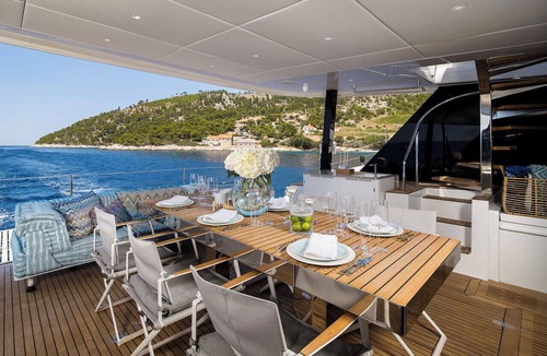 Kastel Gomilica Boat Rental | Sun-Kissed Sailing Adventure in Split, Croatia