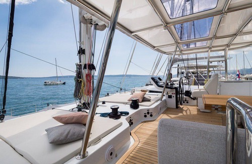 Kastel Gomilica Boat Rental | Sun-Kissed Sailing Adventure in Split, Croatia