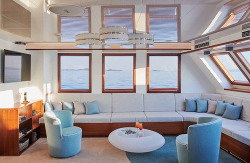 Split Boat Rental | Sun-Kissed Sailing Adventure in Split, Croatia