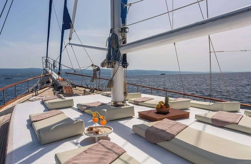 Podstrana Boat Rental | Sun-Kissed Sailing Adventure in Split-Dalmacia, Croatia