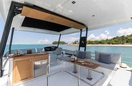 Businci Boat Rental | Sun-kissed Sailing Adventure in Split-Dalmatia, Croatia
