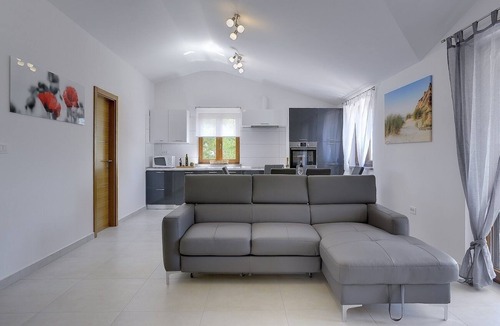 Lindar House | Sunny villa with private pool, sun loungers, outdoor shower