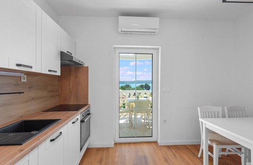 Sveti Filip i Jakov Apartment | Superior apartment Tania 4