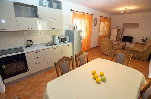 Rab Town Apartment | Superior Two Bedroom Apartment with Sea View and Terrace
