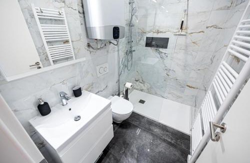 Ljubljana Apartment | That Cat Flat - free parking, near city center, cats!