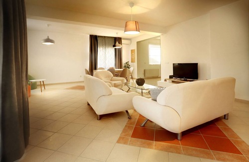 Cikovici Condo | The apartment is 5 minutes from the town of Kastav.